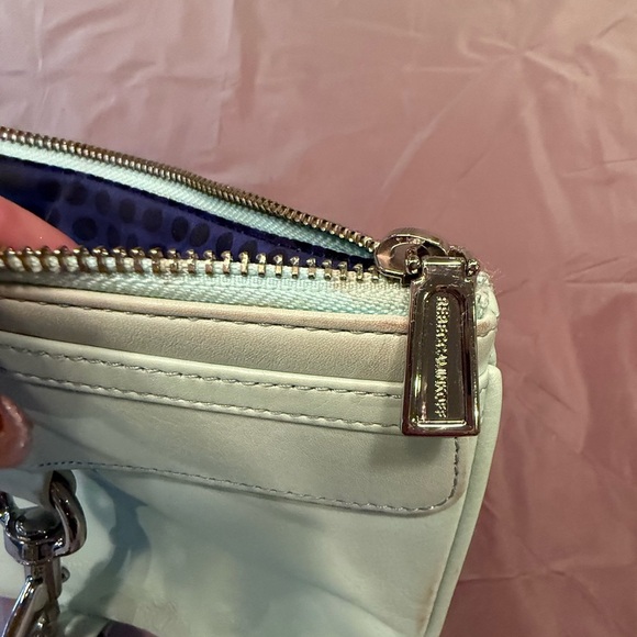 Rebecca Minkoff Skinny MAC wristlet Mint Green w/ Silver hardware MSRP $125 - Picture 6 of 8